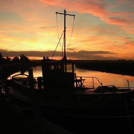 The Cockatrice B&B Reedham Exterior foto